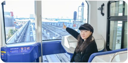 The Yurikamome Line is an easy way to get to the Toyosu Market and Tokyo Islands!
